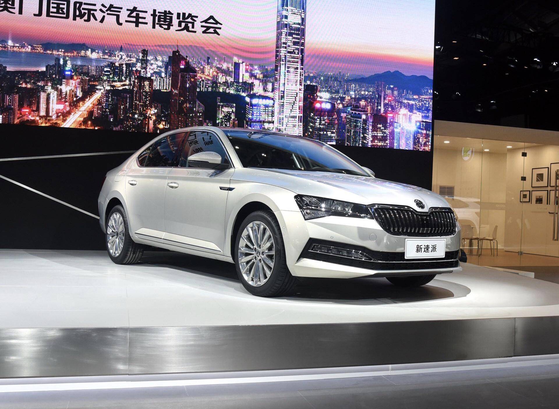 真靠谱的德系中级车!15万就配ea888动力,买迈腾不如要它