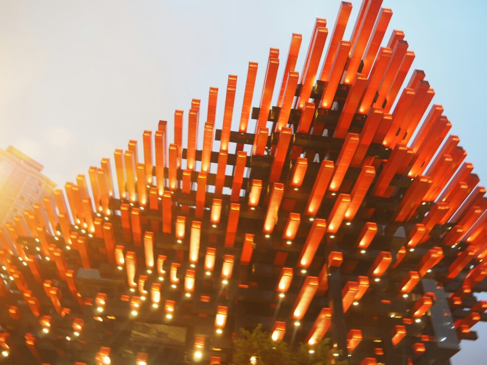 重庆外观很有特色的一处建筑,不要门票,却被戏称为"筷子楼"