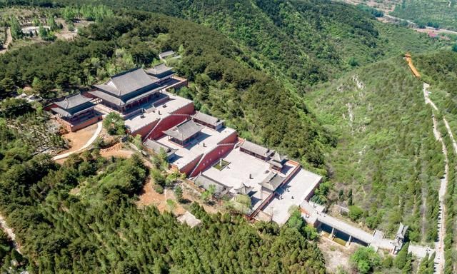 一期工程3000万元的投资人是郭凤莲的大儿子贾小军,他是昔阳天豪经贸