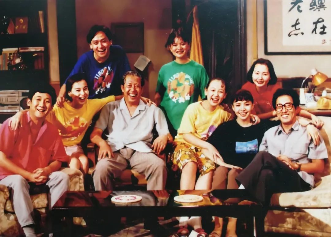 我爱我家演员重聚宋丹丹英达难同框时隔27年主演都未老