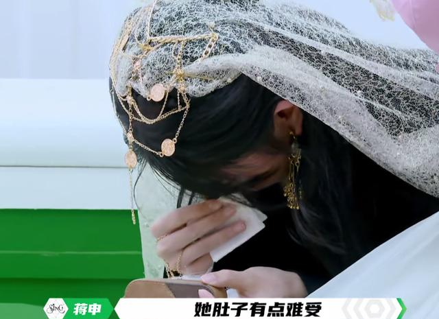 sing女团面临淘汰秦瑜难受到哭泣吴哲晗感慨队长责任很大