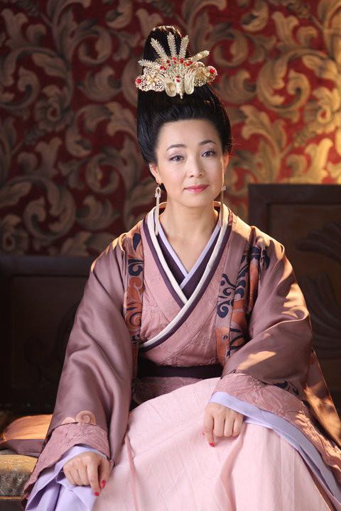 吕后一生都在助丈夫和儿子巩固江山为何死后反而被灭族