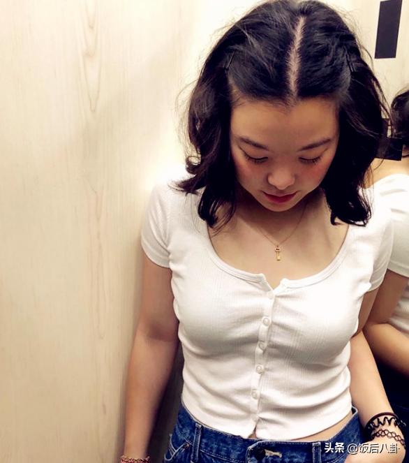 气质不输钟镇涛二婚所生千金|章小蕙|钟嘉晴|钟镇涛_新浪新闻