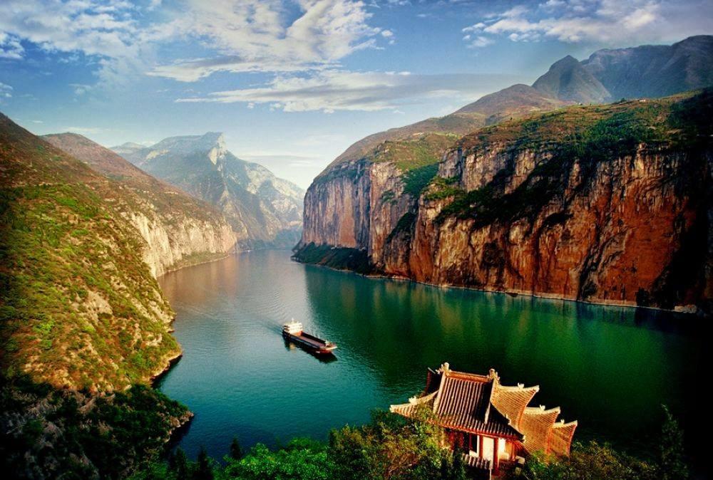 嘉陵江江水汇入长江以后,为什么长江的河道并没有明显变宽呢?