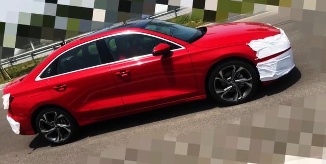 奥迪A3L最新路试照曝光，只加长后门车尾造型不变