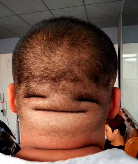 每日一笑:这是多大的仇多大的恨啊