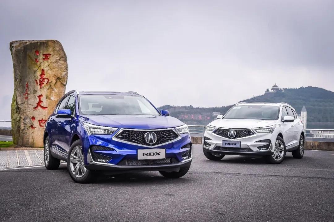 别老盯着热门车型，识货的人都在悄悄买这几款