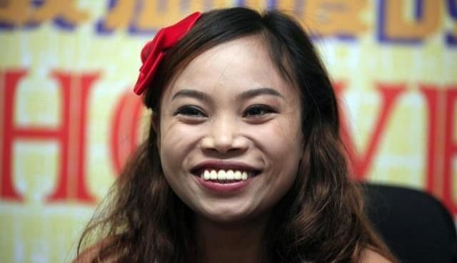 美国大暴乱,曾经高喊"宁愿死在美国也不回去 "的凤姐怎么样了