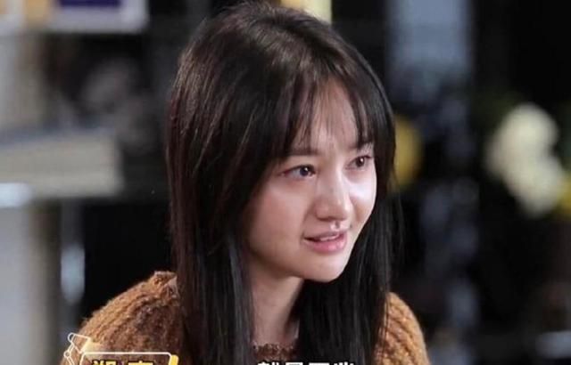 郑爽生图没眼看!整容留下的疤清晰可见,精修图都救不了