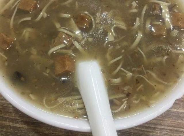 正文       07   阜阳马虎   阜阳淡马虎,在阜阳真的是很受欢迎,它是