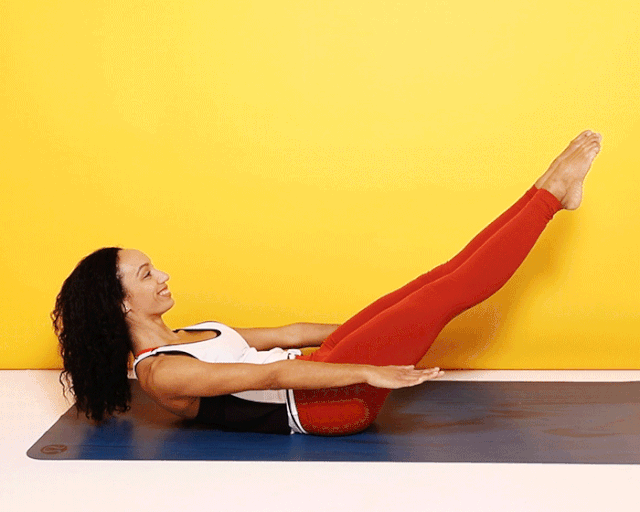 张含韵速成马甲线根本不算什么,黄圣依的块状腹肌才可怕!