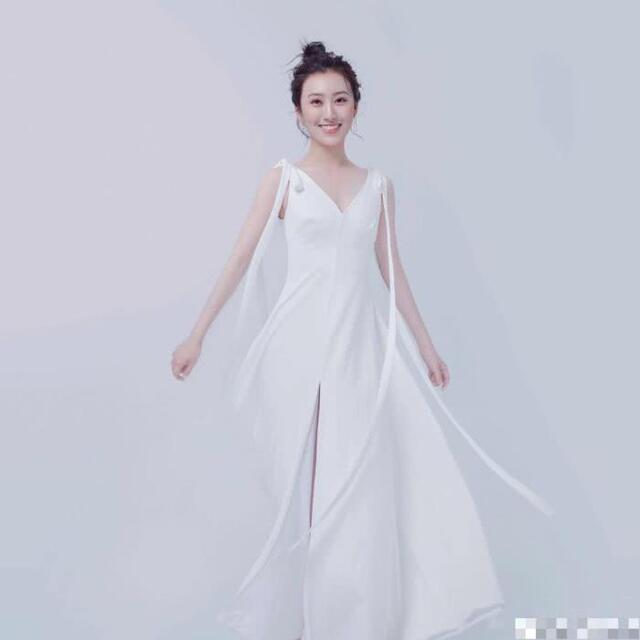 2.童年江亚宁的扮演者陈雅熙