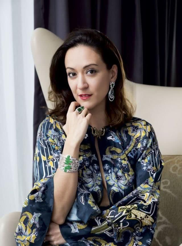 何鸿燊最漂亮的孙女,不愿接班选择自己创业|何鸿燊|何家文|何超琼