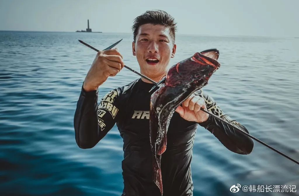 跨过1万海里,穿越世界上最危险的亚丁湾,这样的人生太"敢"了