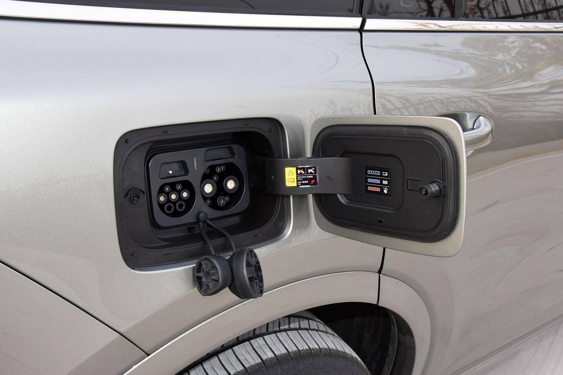 车主角度评理想one,电动四驱800km解决续航焦虑