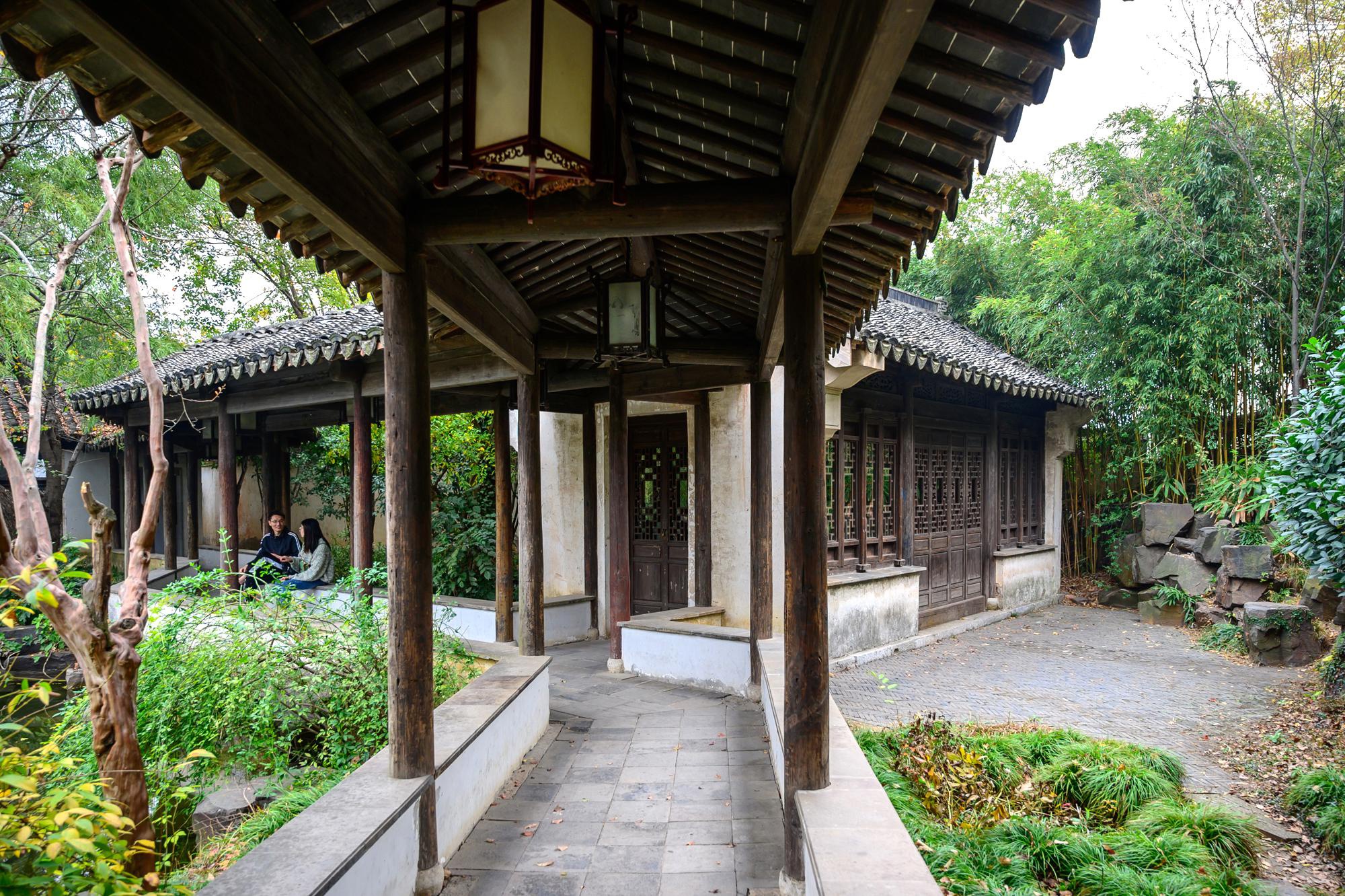 无锡惠山古镇被忽略的古祠堂,后花园是最大的亮点,去的人不多