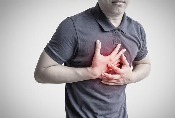 伤肺的主谋找到了,并非尼古丁!老烟民出现4情况,是肺危险了!