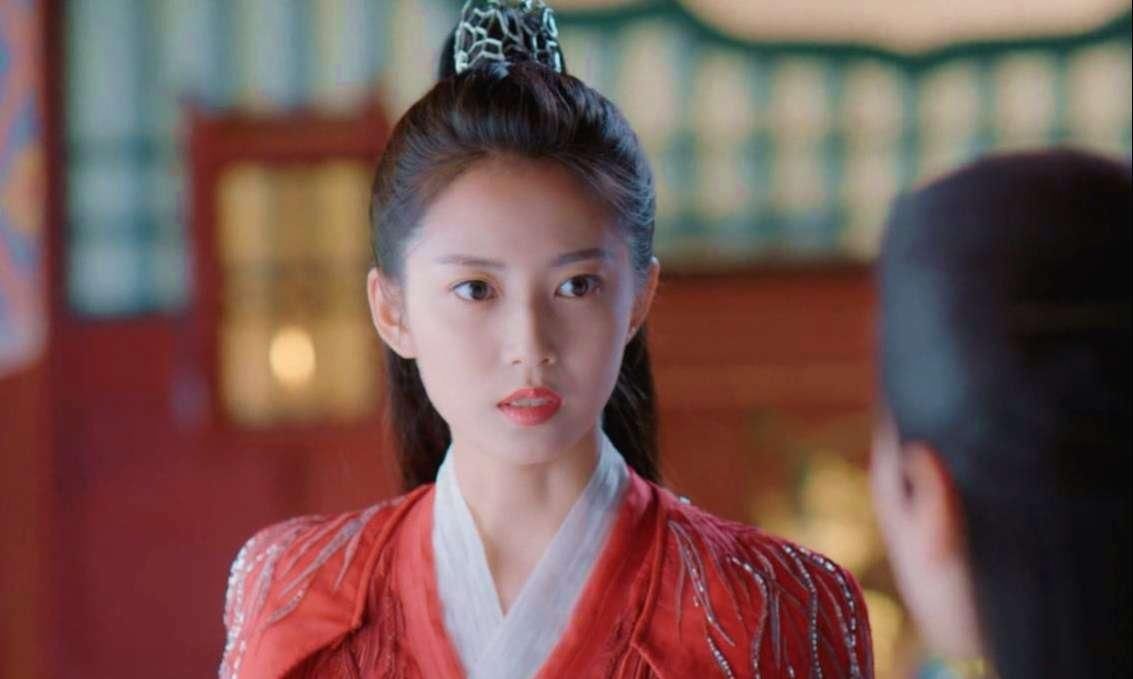 月上重火重雪芝结局还了父亲的清白最终和上官透归隐山林