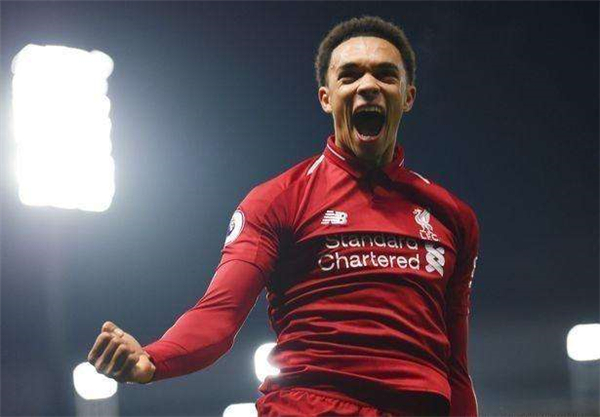 杰登·桑乔 第四名是特伦特·亚历山大·阿诺德(利物浦),身价 1.