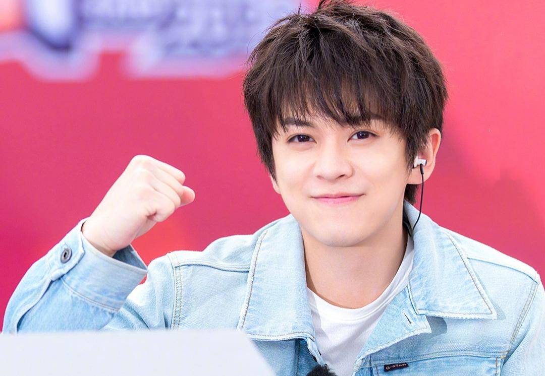 第2个范丞丞武艺选秀10年后弟弟疑参加明日4能否c位出道