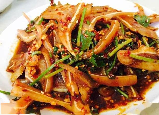 吃猪耳朵最爱香卤和凉拌啦鲜香下饭超级好吃