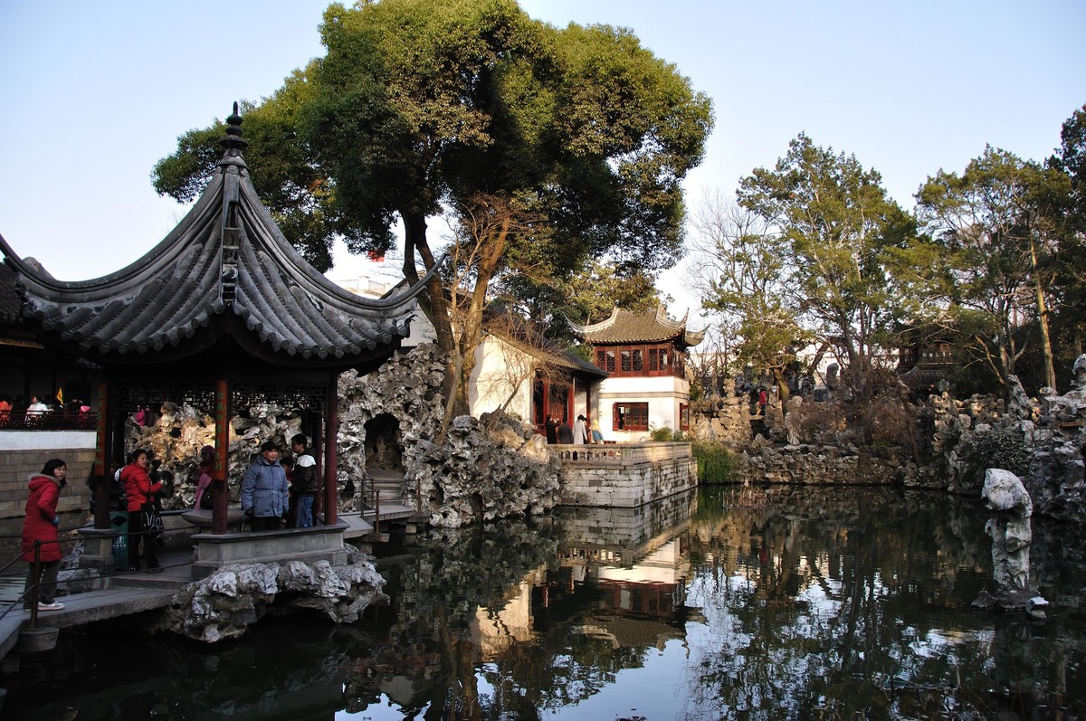 江苏一座古典园林,是私家园林建筑的代表,属苏州四大名园之一
