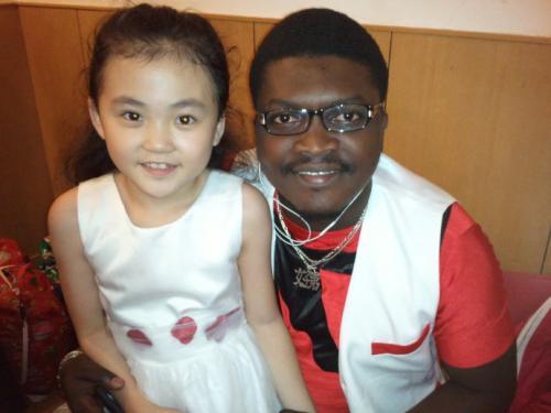 非洲兄弟郝歌,好弟,已娶中国小娇妻,打算在中国好好生活下去