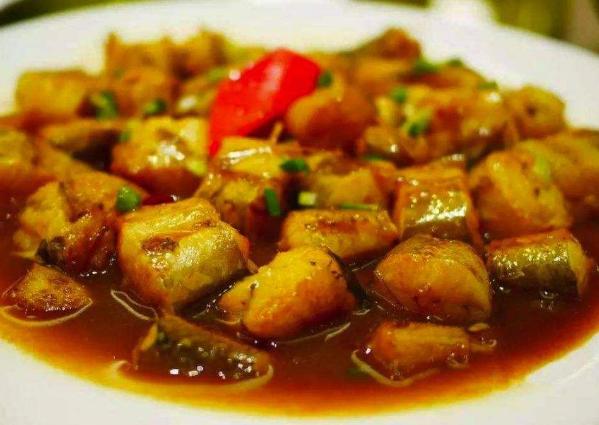 这鱼名字让人不敢恭维,但却极其鲜美,肉多刺少,拿肉都不换|鱼|鼻涕