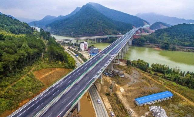 福建最委屈的县级市,素有"铁城"之称,唯一不足的是没通高铁