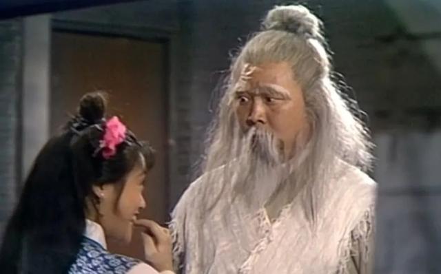 原著中,老顽童周伯通是《射雕英雄传》中,大多数读者最喜爱的一个人物