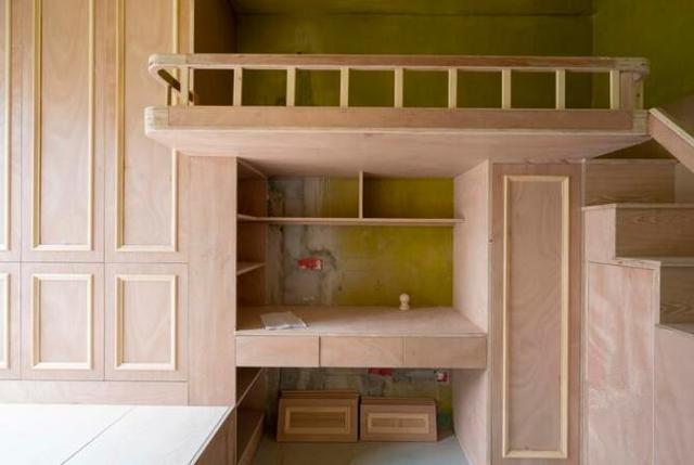 次卧花8千块叫木工打两张床还省了一个房间,完工请师傅下馆子!