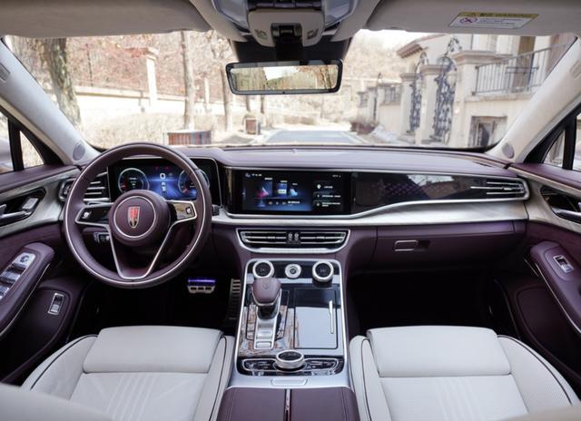 红旗H9 3.0T版本车型或将定价40万竟也没人喷，直面bba也不虚！