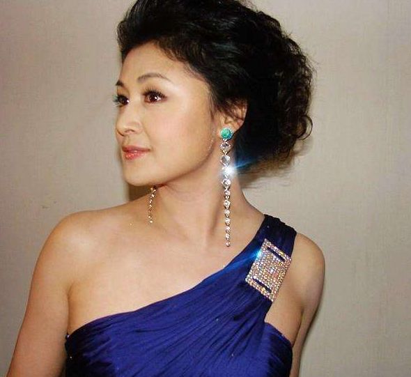 "谢大脚"夫妻自导自演电影票房才5万,离开赵本山,单飞不容易|于月仙|