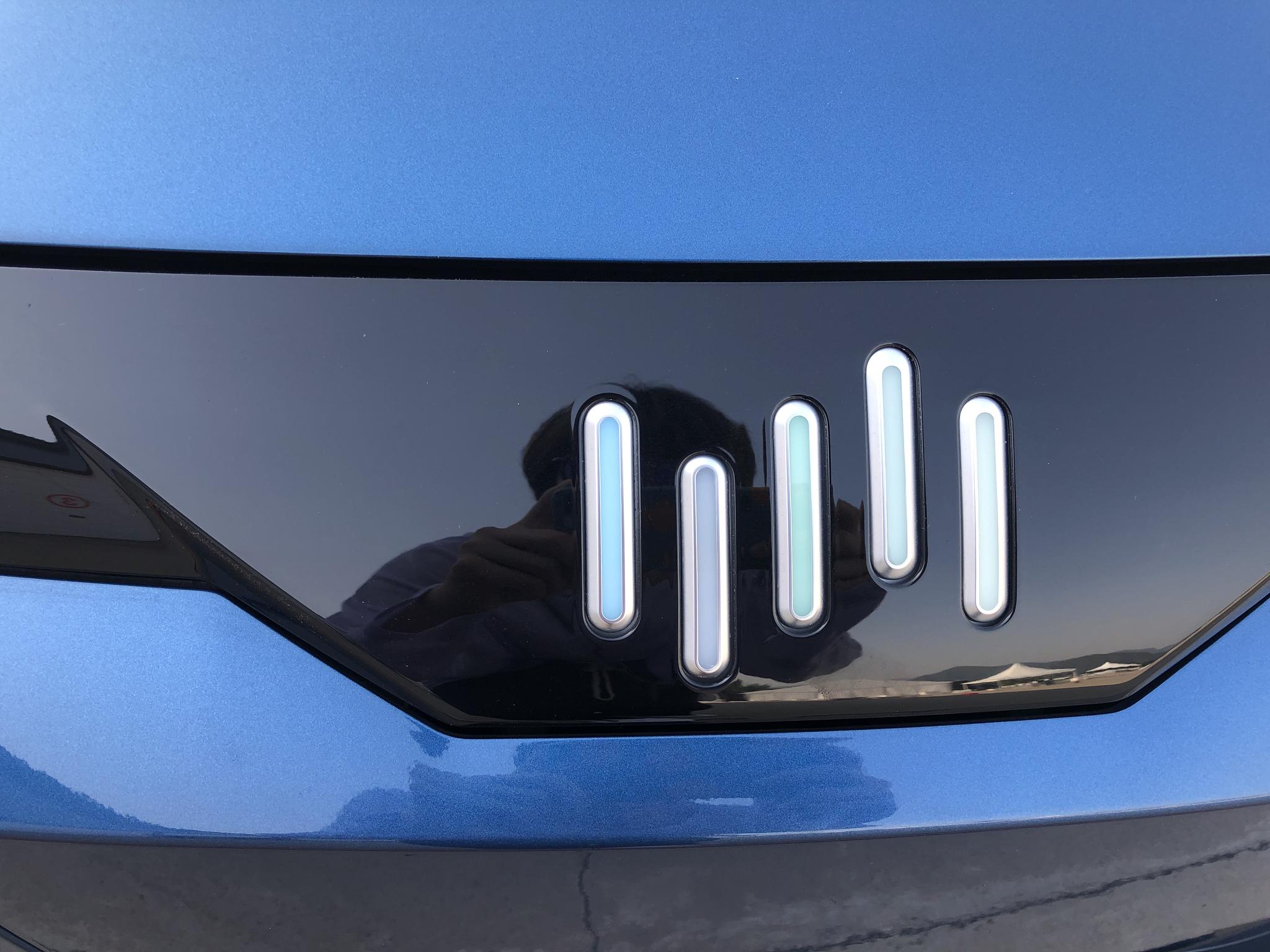 试驾威马ex5-z:新一代懒人神器?-新浪汽车