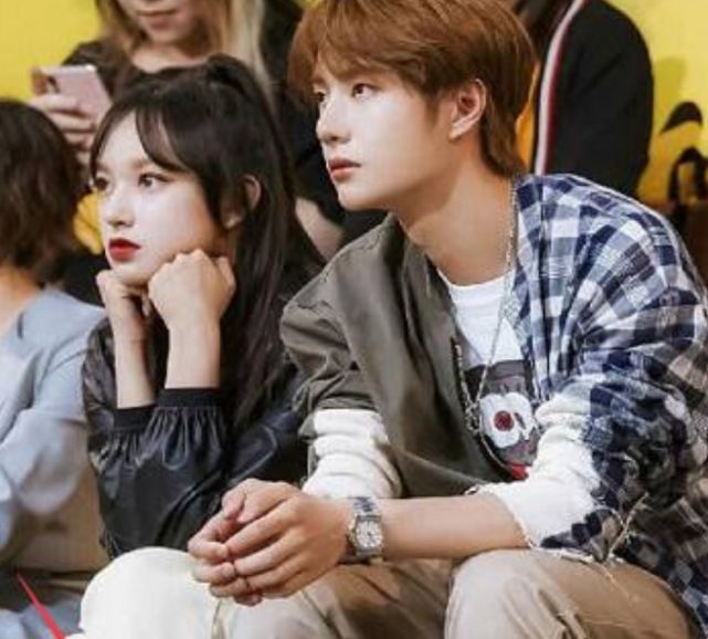 程潇给王一博打电话时,谁听到了一博说的第一句话是啥?全网炸锅