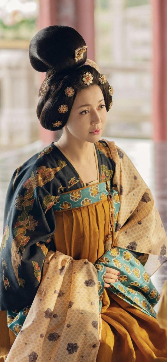 《大唐女儿行》李一桐"男神收割机"搭档两大男神 许凯在线追妻