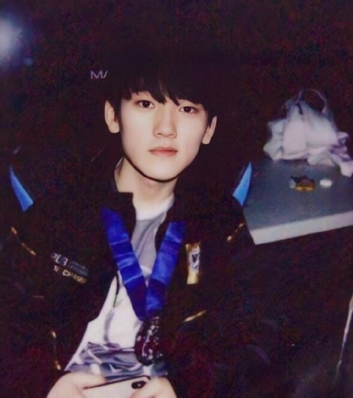 cat透露jkl年薪2000万,每块钱都花得值得