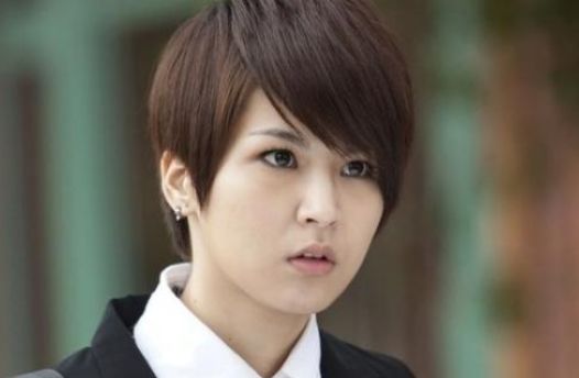 如今30多岁蓄起长发,美到不敢认|曾沛慈|雷婷|终极一班_新浪新闻