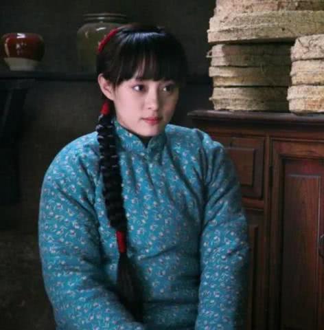 同样是演村姑:赵丽颖本色出演,范冰冰气质不像,而她最经典!