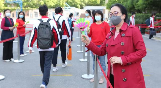 北京市第一七一中学开展初三年级复课主题活动