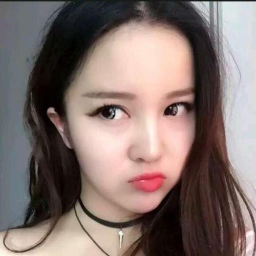 舞蹈女神成唠嗑主播?惠子ssica直播疑变味