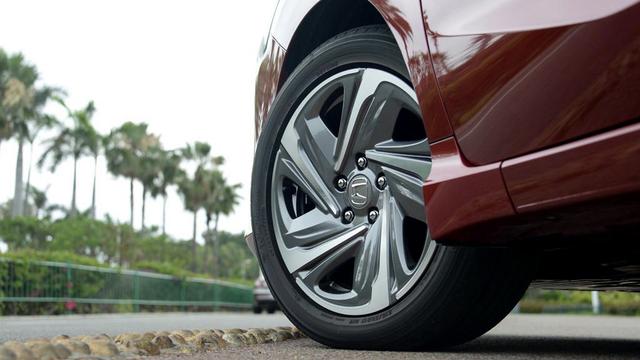 凌派锐·混动怎么选：次顶配车型最适合日常用车？