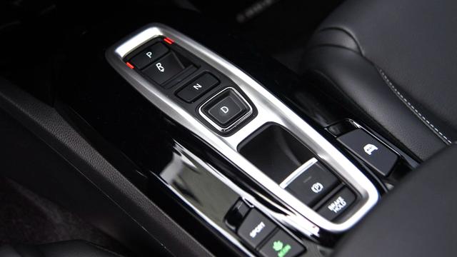 凌派锐·混动怎么选：次顶配车型最适合日常用车？