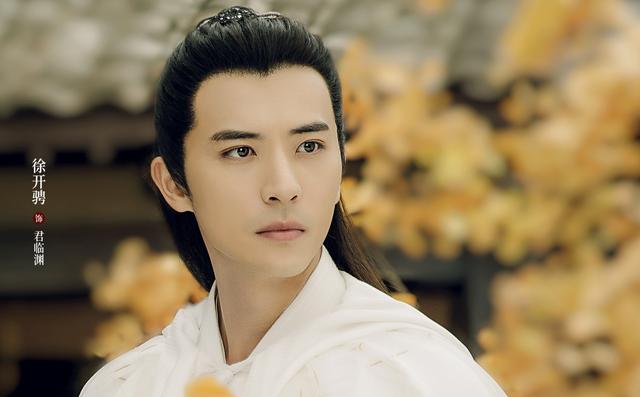 神医凰后剧版2020上线火箭少女加帅哥这也太养眼了