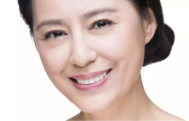 皱纹"害怕"这些食物,聪明女人都爱吃,难怪皮肤那么好