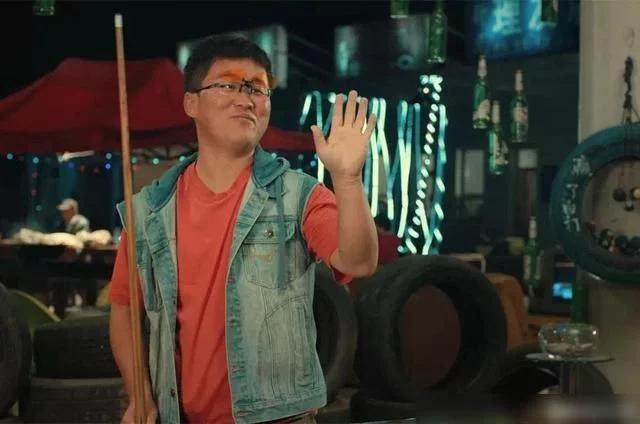 明星姜涛坐得起飞机自嘲吃不起3元一个水饺被网友吐槽