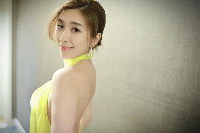 tvb花旦与男友街头吵架,恋爱八年感情稳定,今年冲击视后