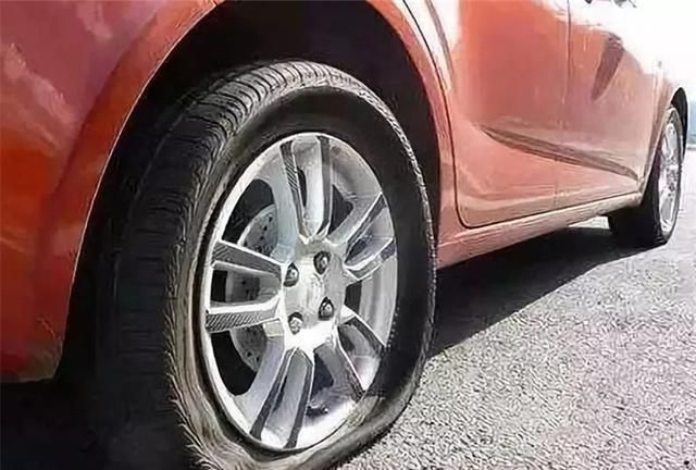 汽車輪胎能使用多少年？老師傅無意透露，車主瞬間老淚縱橫！