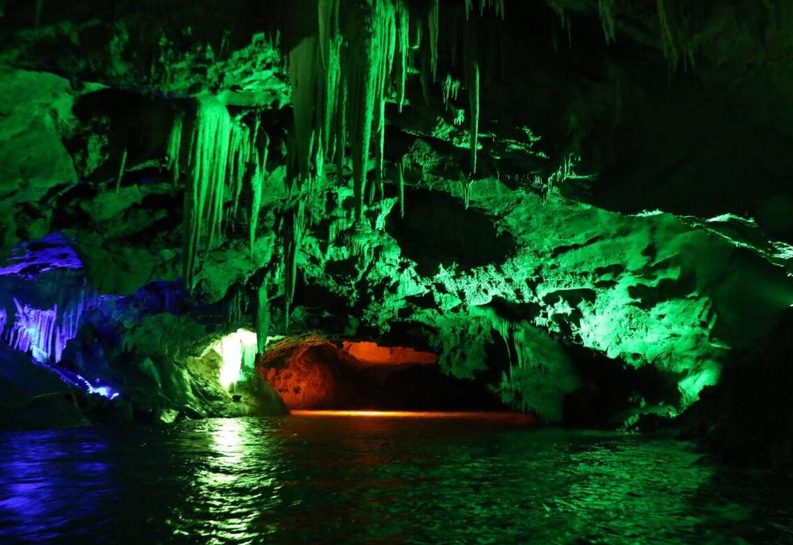 世界第一长的地下充水溶洞,本溪燕东圣境的神韵凝聚于此