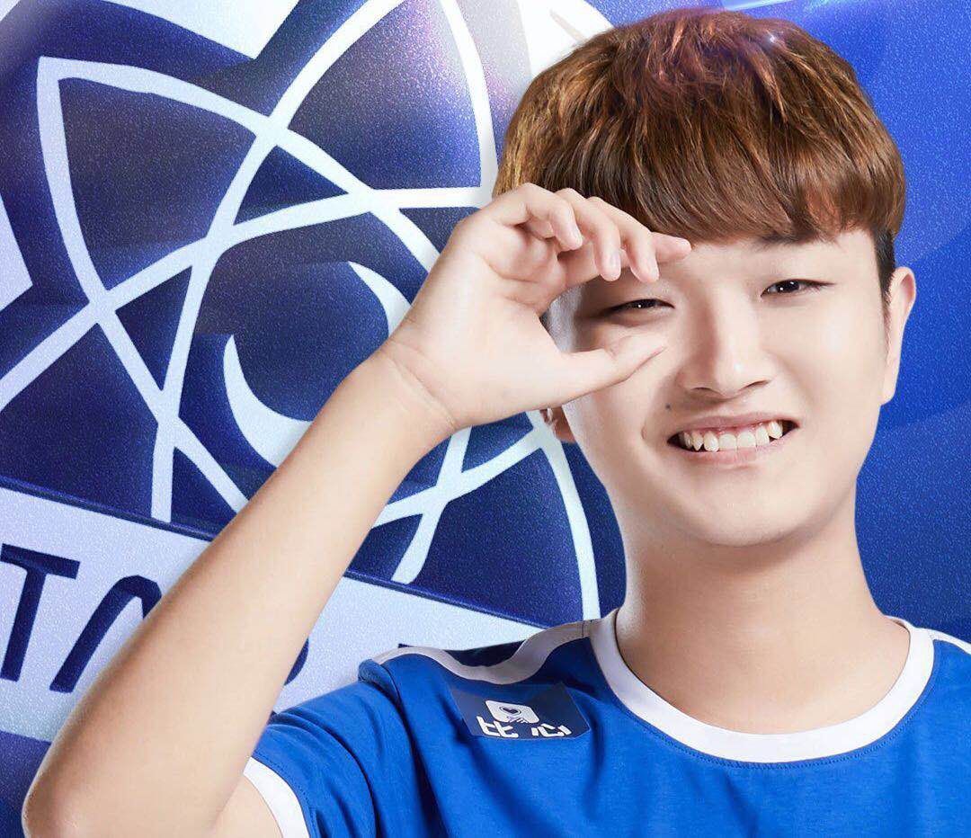 kpl猫神被封!巅峰赛为拿中单连续改名,惨遭系统制裁